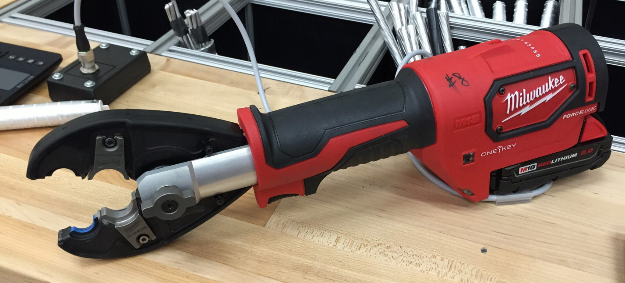 convient également pour perceuse Dewalt 20 V lot de 5, rouge Lot de 5 supports à outils pour outils Milwaukee M18 cintre 12 V 